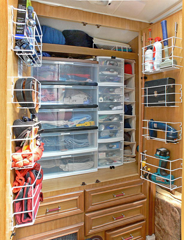 7 Easy Ways To Organize Your RV   Wardrobe Skl 