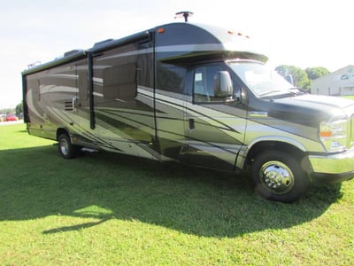 RV Spotlight: 2019 Phoenix Cruiser RV 2910T Class B-Plus