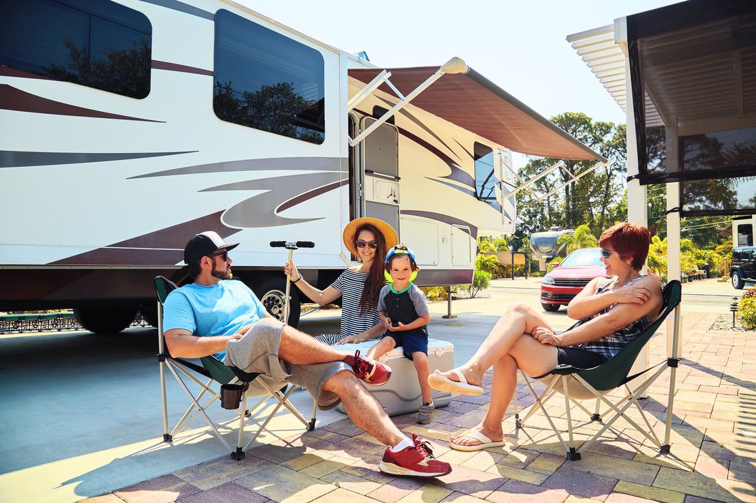 Best fifth wheel toy haulers