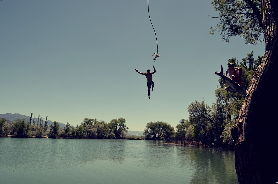 campgrounds with a rope swing