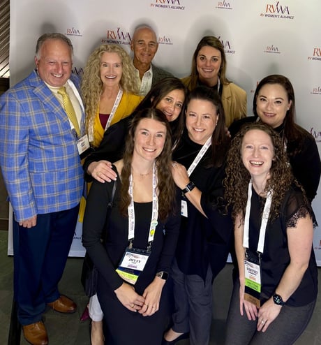 group-of-award-winners-and-nominees-from-campers-inn